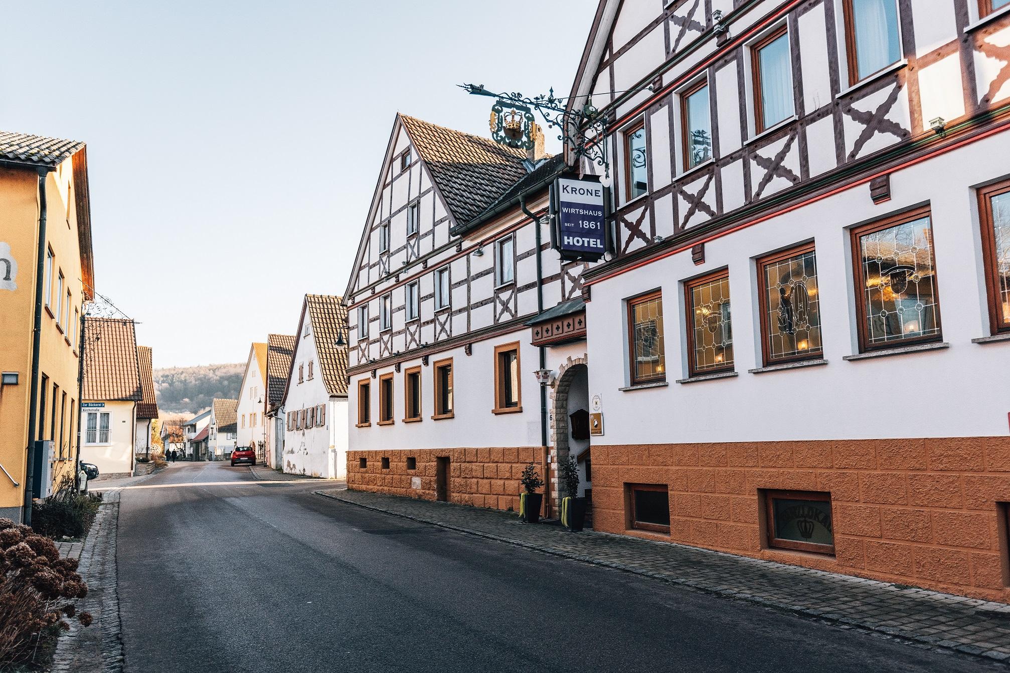 Hotel Krone Tauberrettersheim ภายนอก รูปภาพ