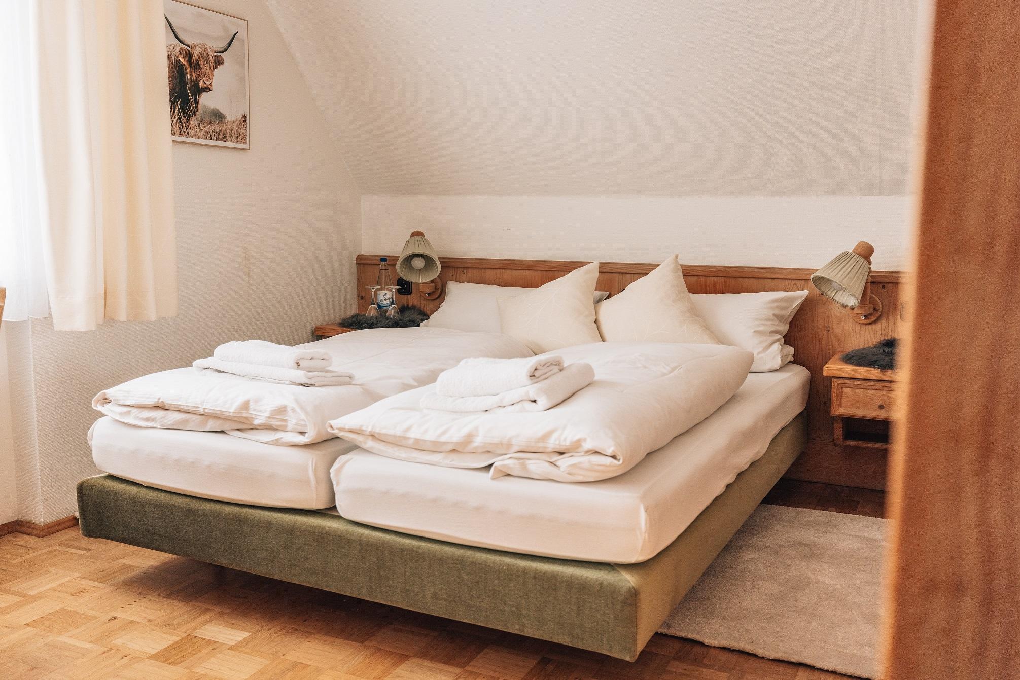 Hotel Krone Tauberrettersheim ภายนอก รูปภาพ