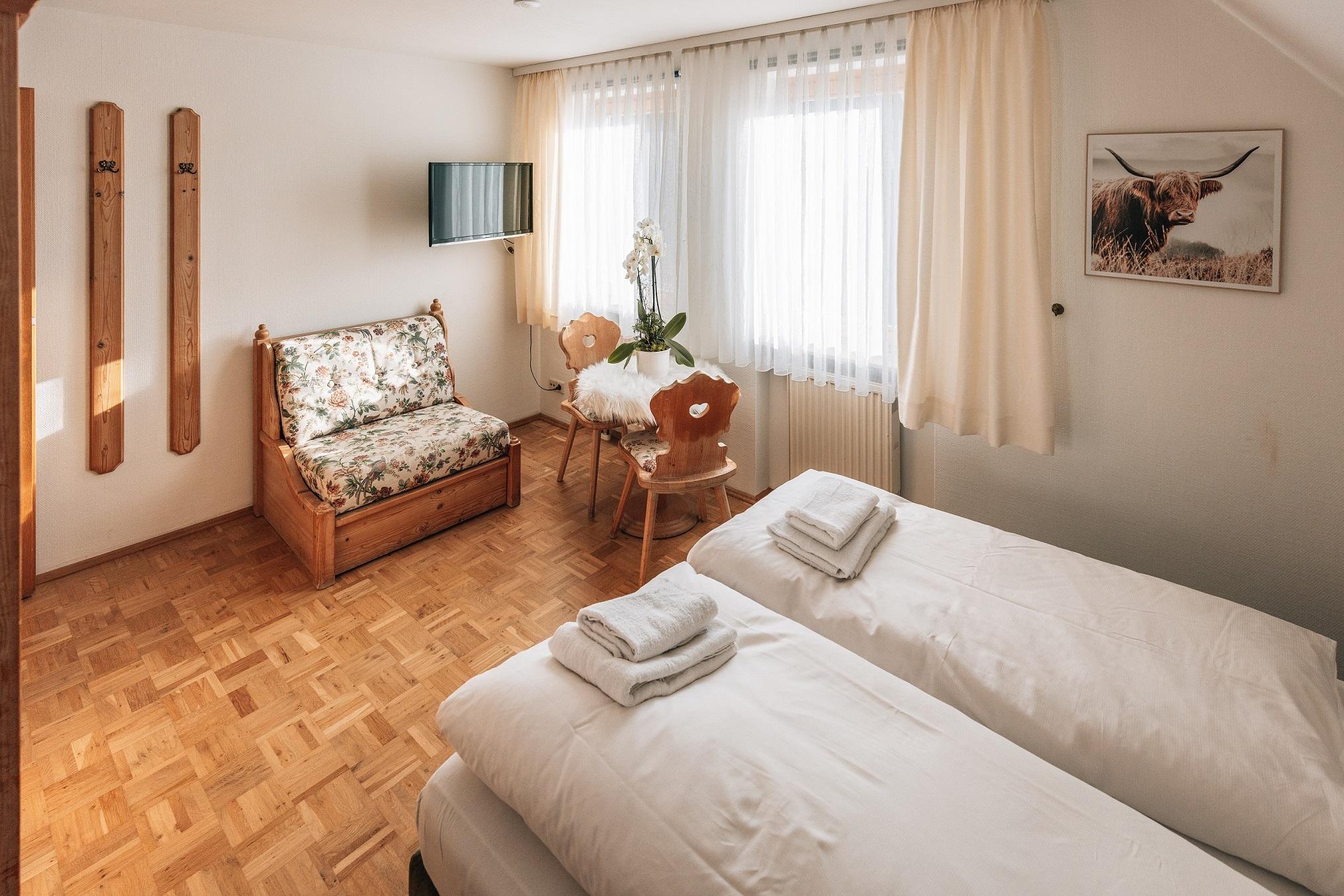 Hotel Krone Tauberrettersheim ภายนอก รูปภาพ